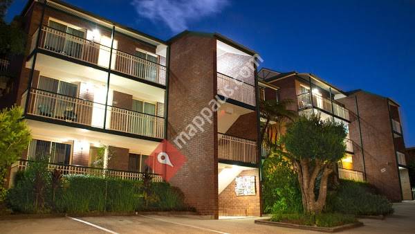 Aabon Apartments & Motel
