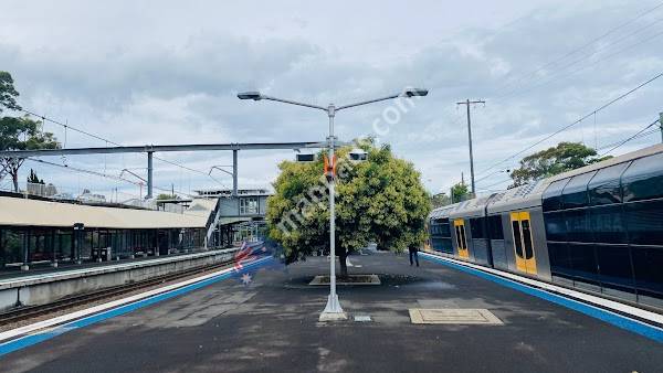 Allawah Station