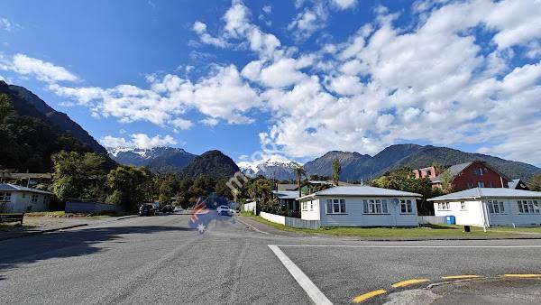 Alpine Glacier Motel