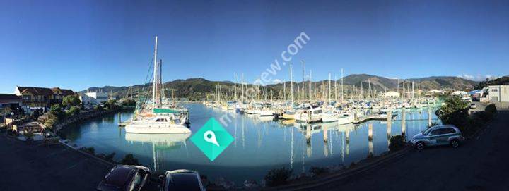 Anchor Restaurant & Bar