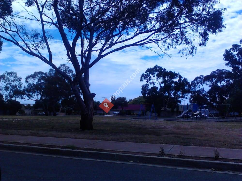 Aranga Avenue Reserve