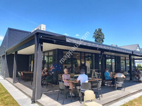 Barker's Foodstore & Eatery