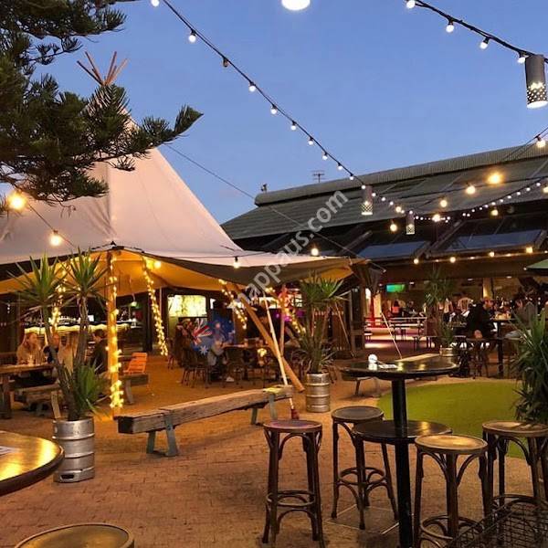 Beach Hotel, Byron Bay