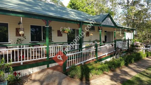 Bees & Bed Eumundi