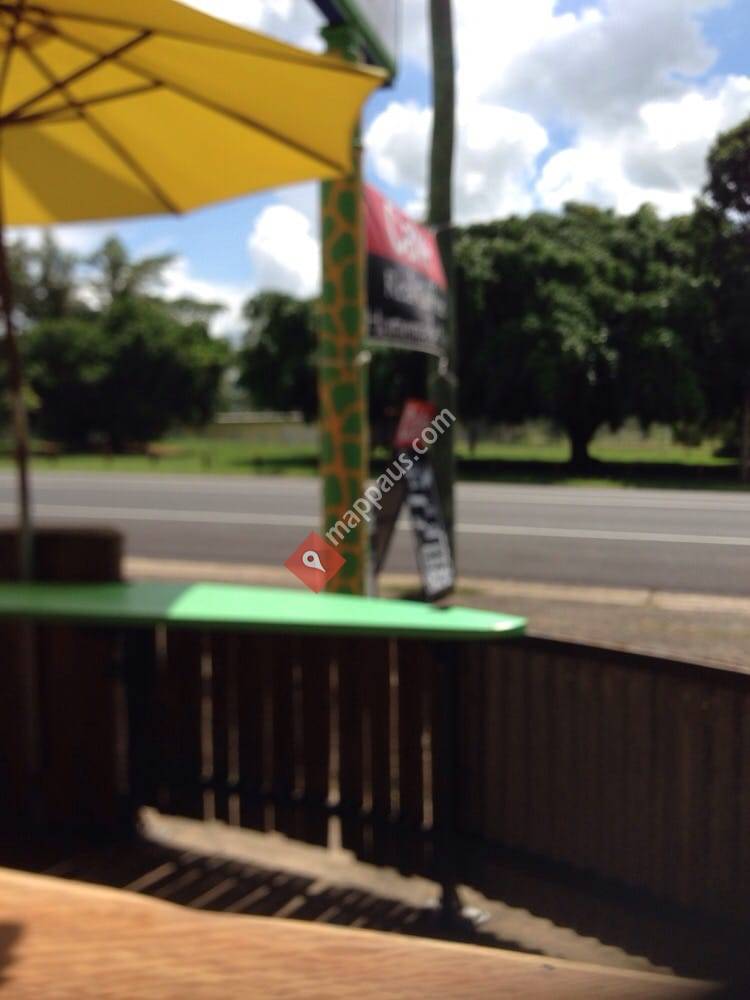 Big Giraffe Cafe