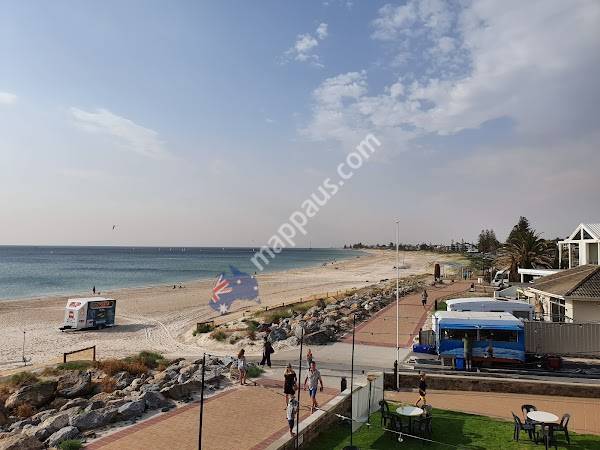 Brighton and Seacliff Yacht Club