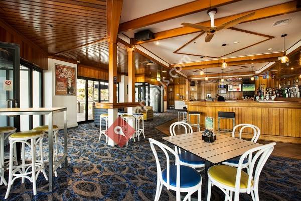 Broadbeach Tavern