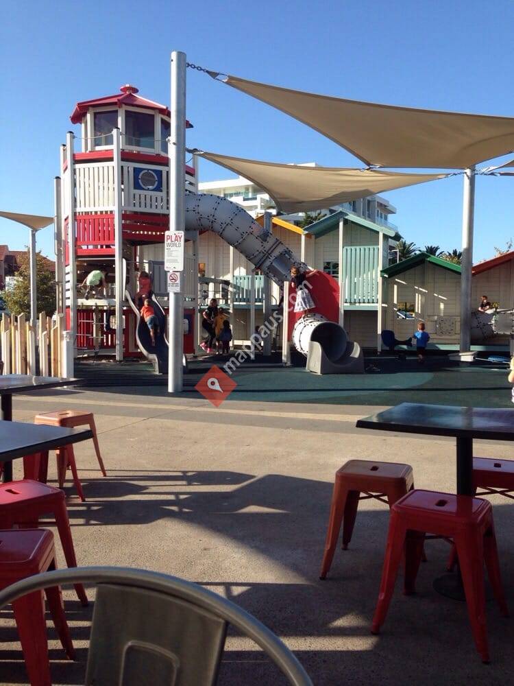 Cafe Brunelli West Lakes