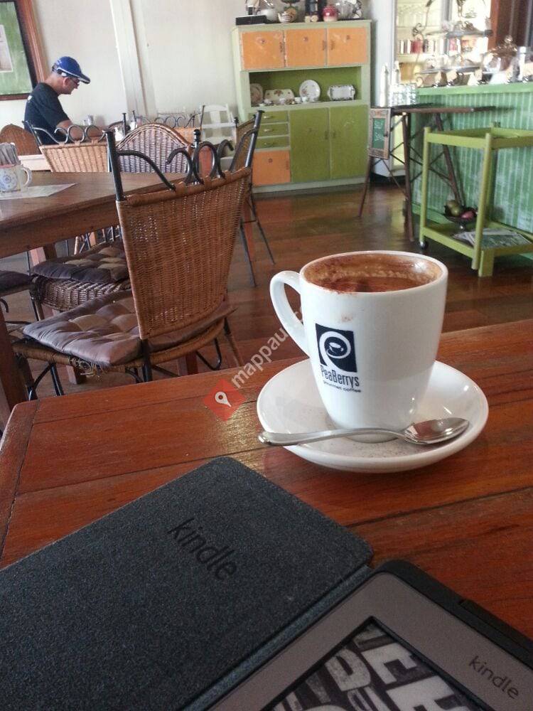 Cafe P'Chinos