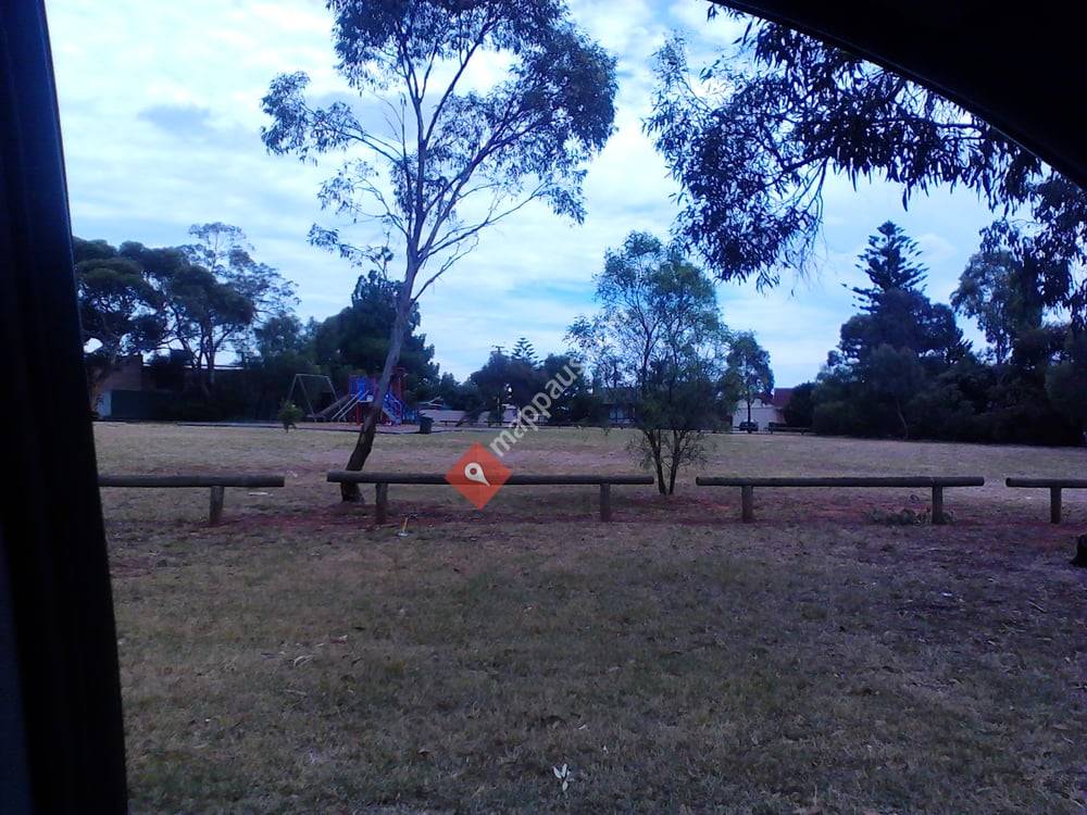 Canna Road Reserve