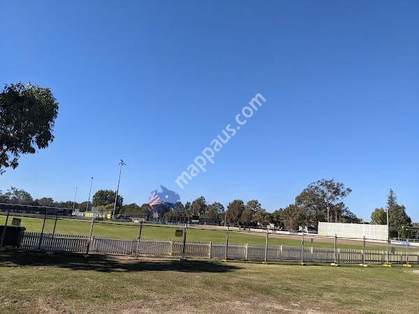 Carmichael Park, Tingalpa