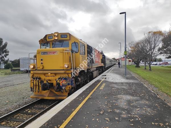 Carterton Station