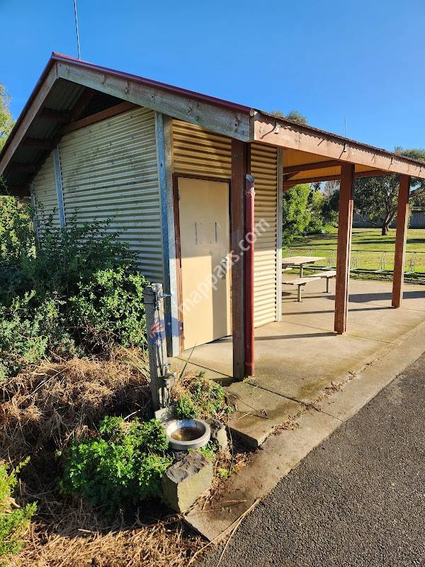 Christie's Road Public Toilet