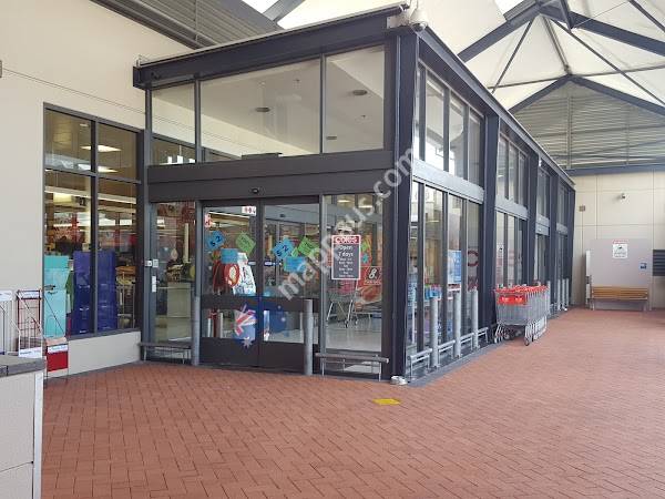 Coles Hillarys