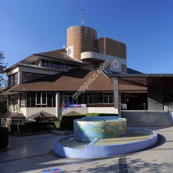 Crows Nest Centre