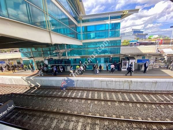 Dandenong Station