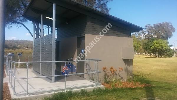 Davistown Waterfront Public Toilets