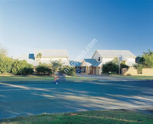 Dolphin Shores