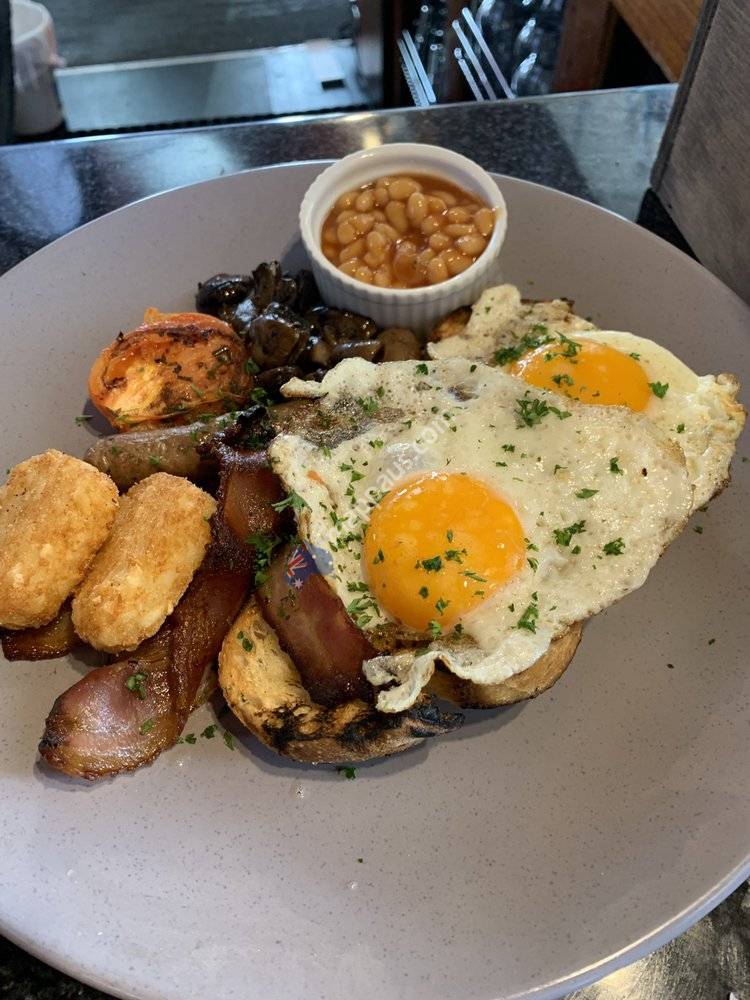 Eagles Nest Restaurant