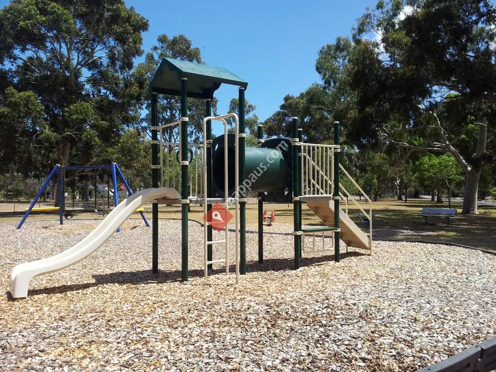 Everest Avenue Reserve