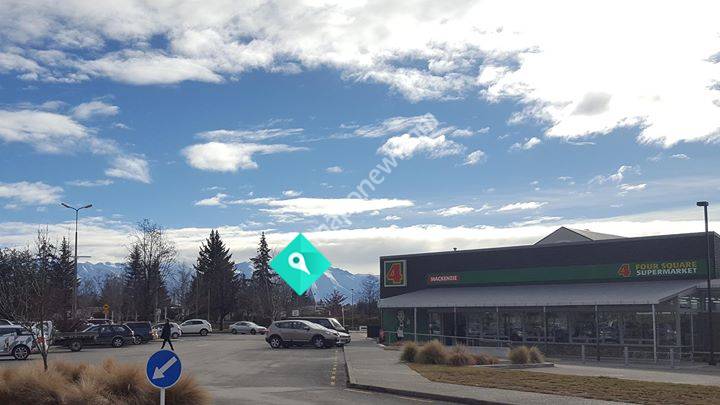 Four Square Mackenzie