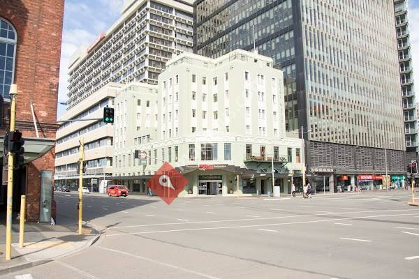 Hotel Waterloo & Backpackers