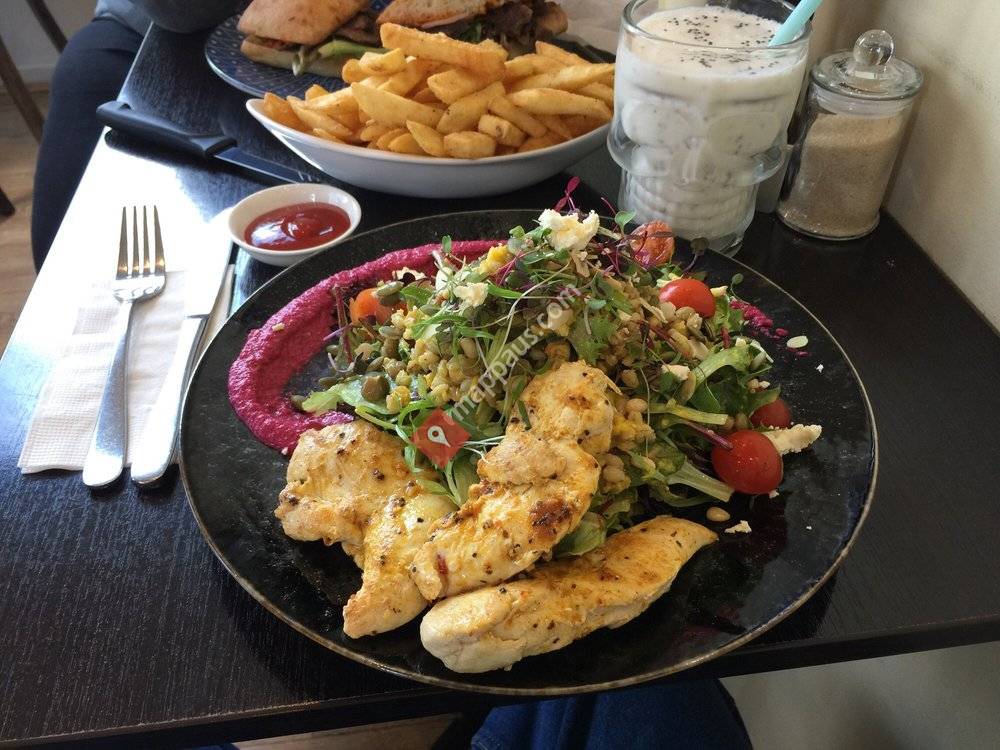 Kafe Karizma