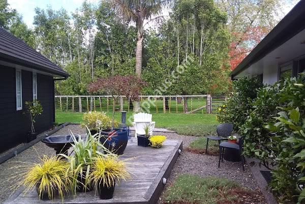 Karapiro Willows Luxury Bed & Breakfast