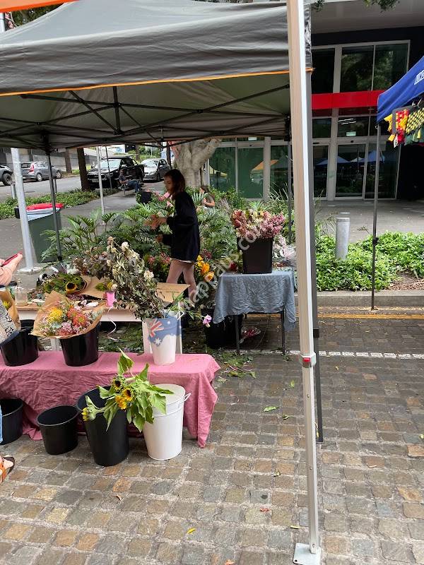Kelvin Grove Village Markets