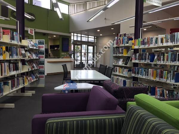 Kumeu Library