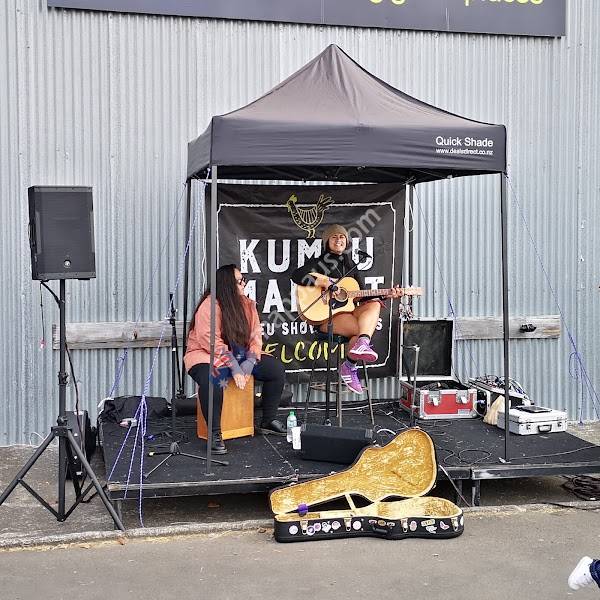 Kumeu Market