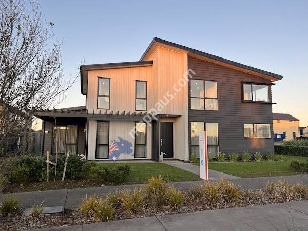 Latitude Homes - Franklin Office & Showhome