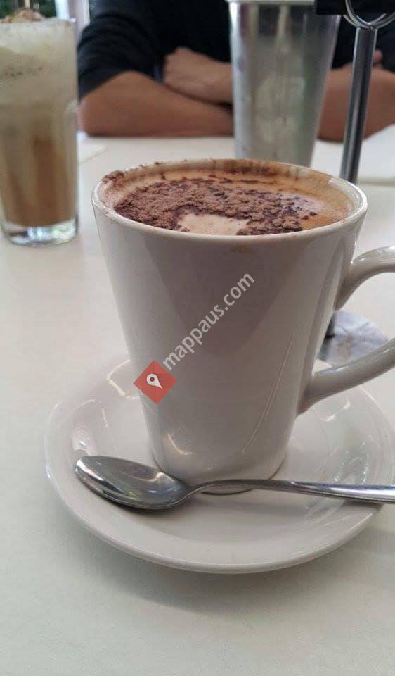 Luv A Coffee Everton Plaza