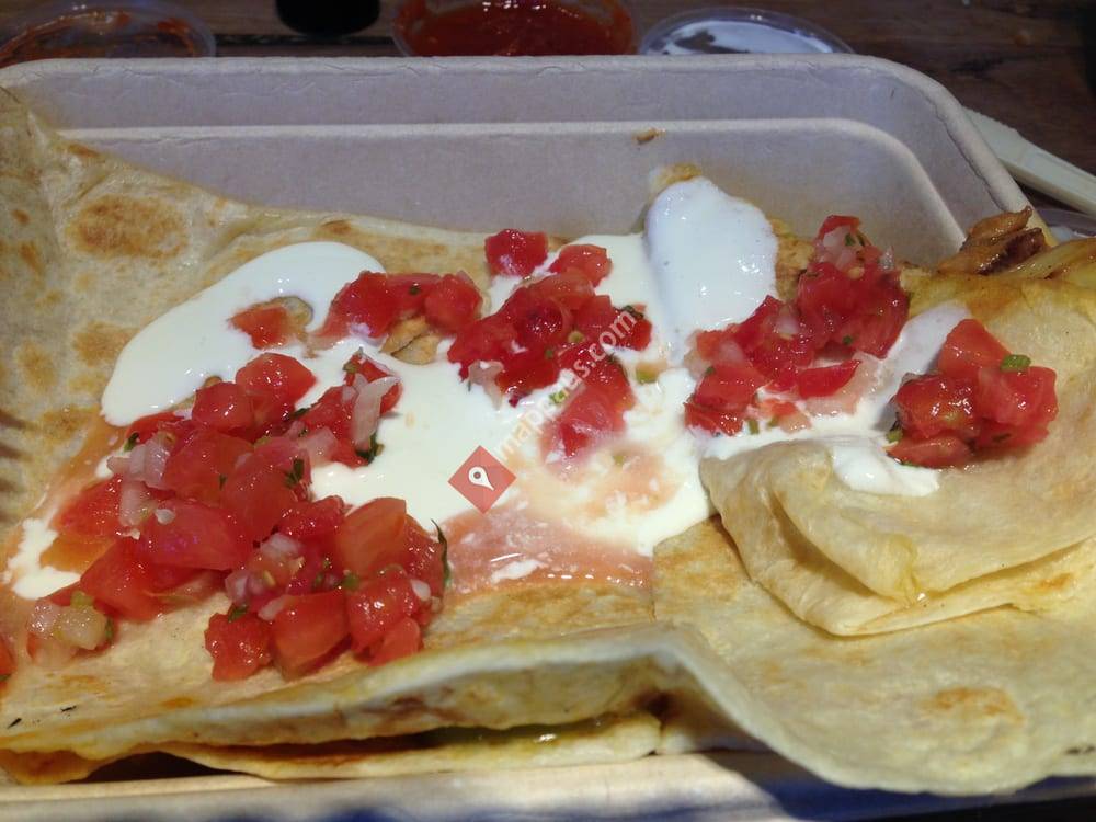 Mad Mex Fresh Mexican Grill