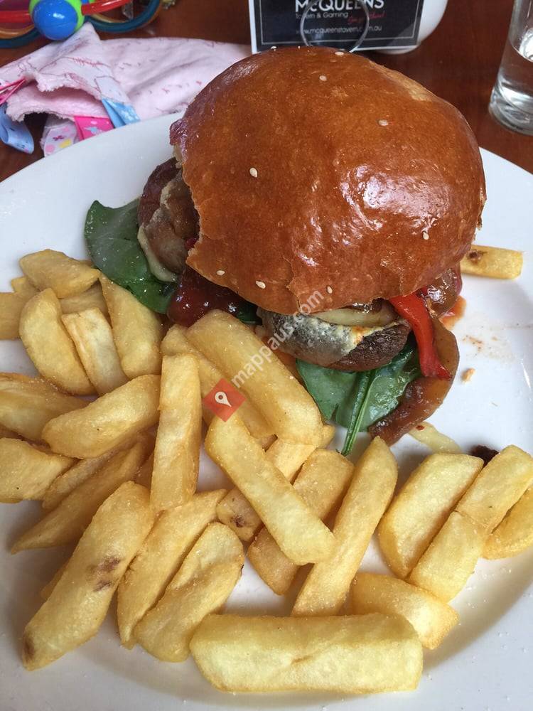 McQueens Tavern & Gaming