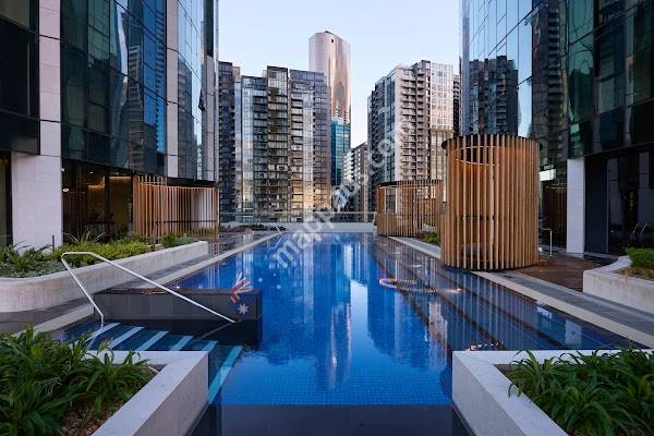 Melbourne Square