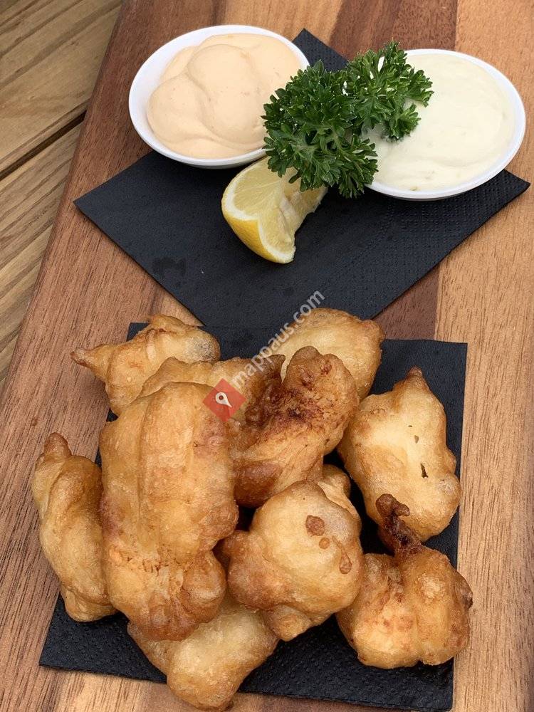 Monsoon Bar & Restaurant