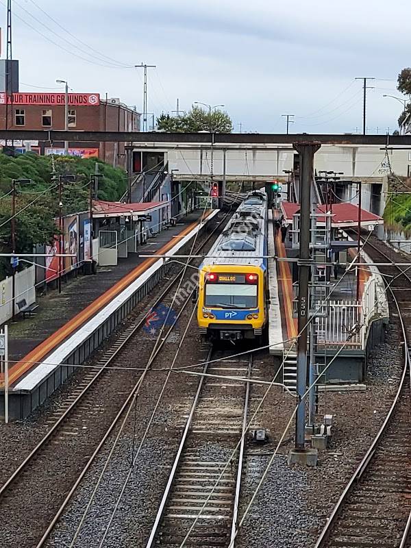 Moorabbin Station