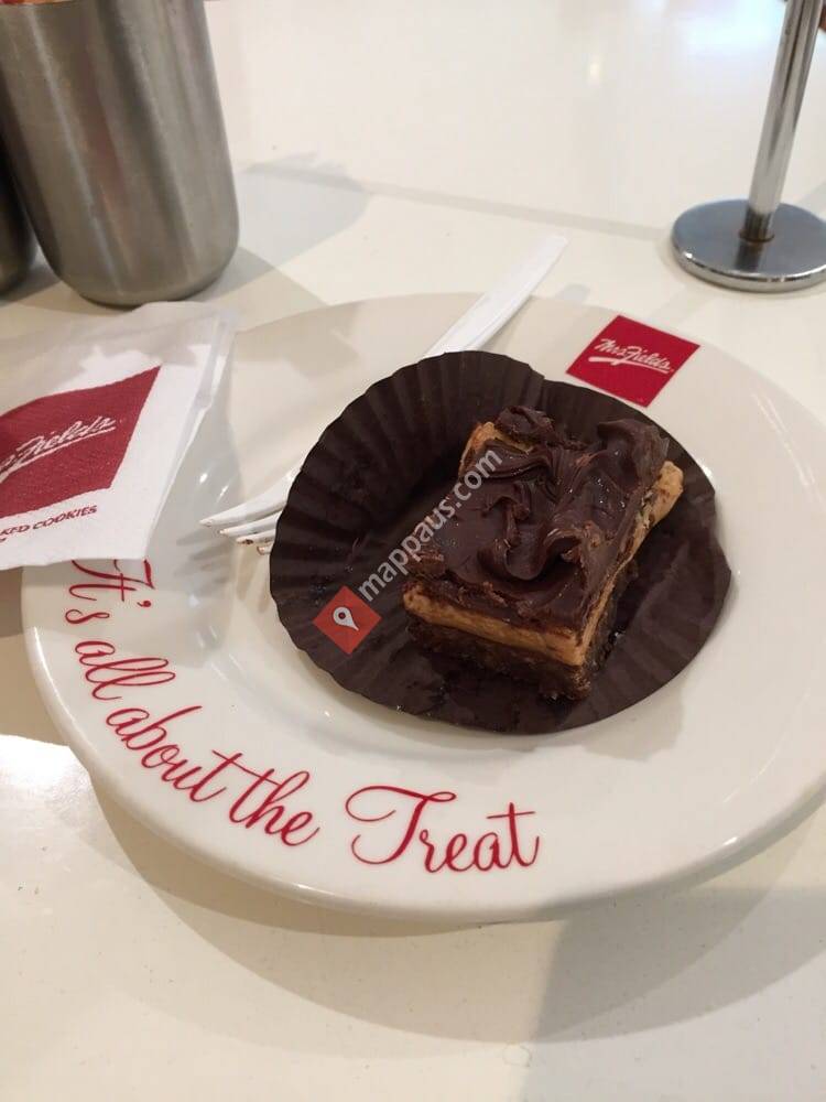 Mrs Fields Cookies