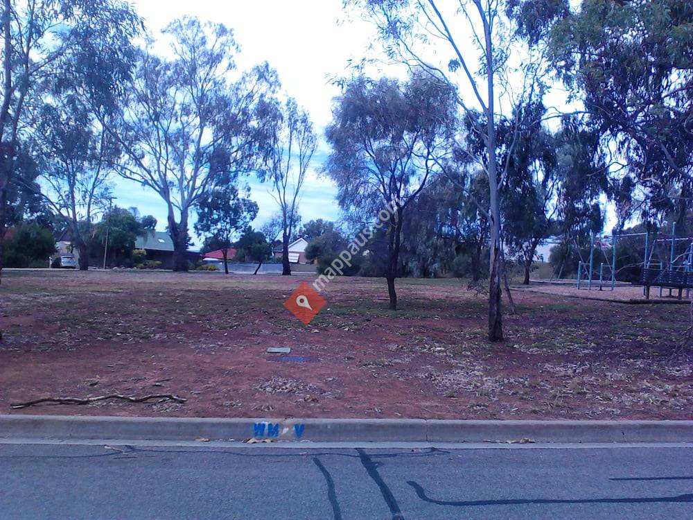 Mulna Road Reserve