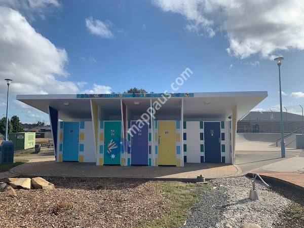 Public Toilets and skatepark