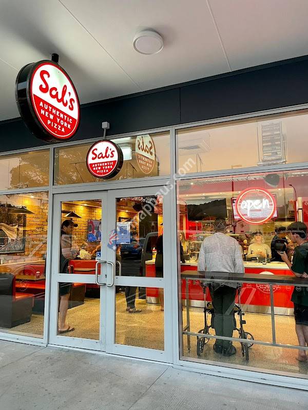 Sal's Authentic New York Pizza - Whangarei