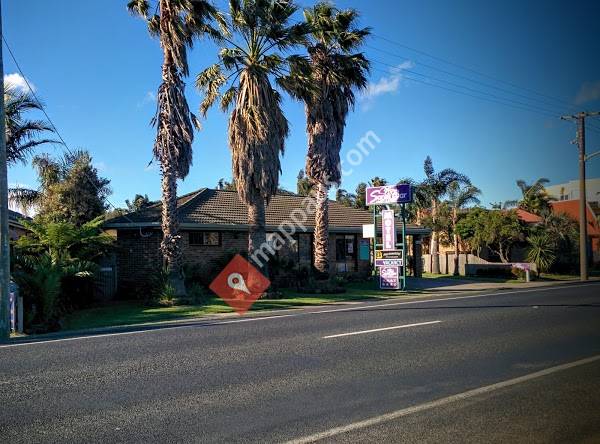 Sand Bar Motel