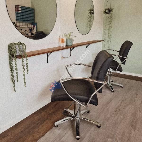 Saylor & Co Hairstudio