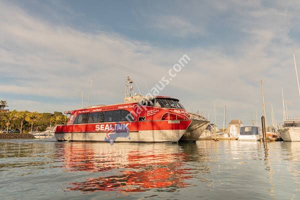 SeaLink - Pine Harbour Ferry Terminal