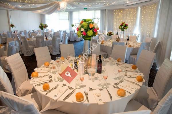 Sfera's Park Suites & Convention Centre