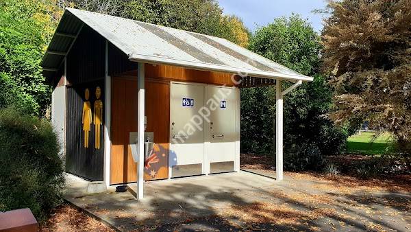 Sheps' Park Public Toilets