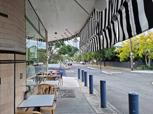Sideways Deli Cafe