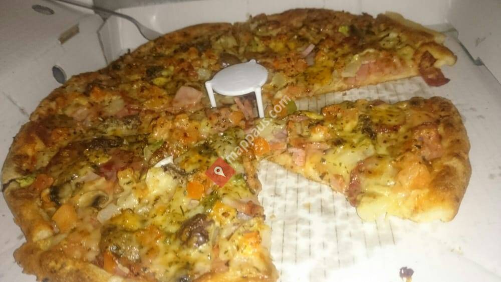 Sinatras Pizza & Cafe