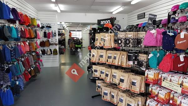 Snow Boarders Warehouse